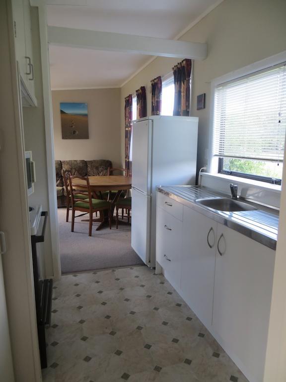 Big Bay Holiday Park Awhitu Quarto foto