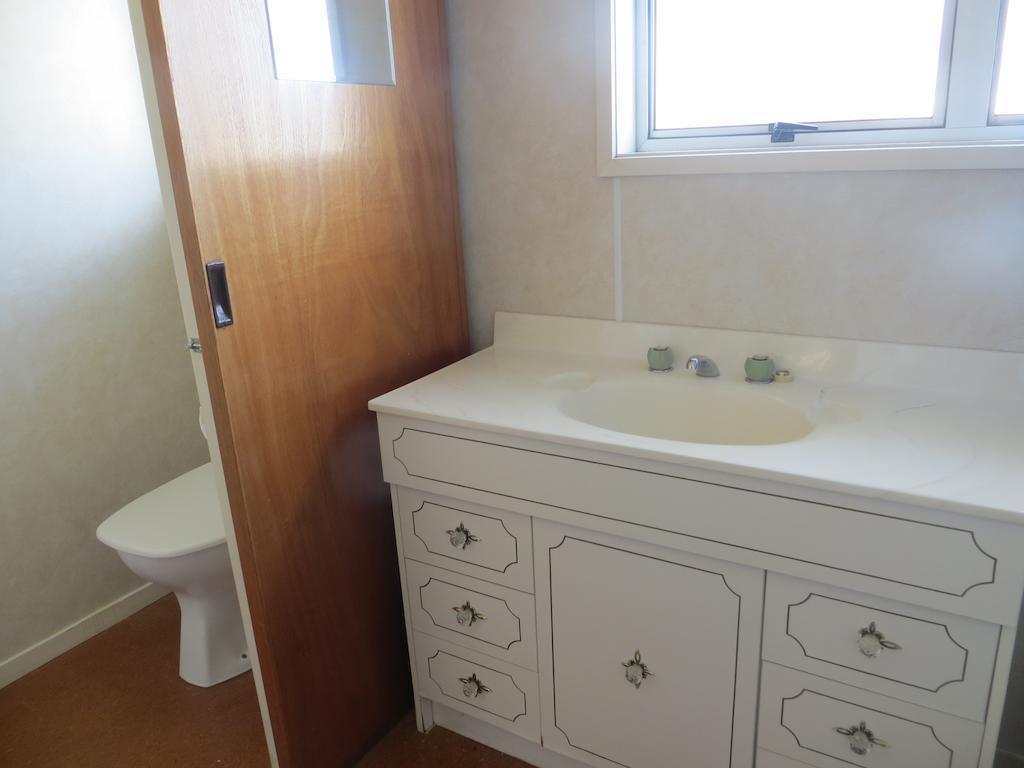 Big Bay Holiday Park Awhitu Quarto foto