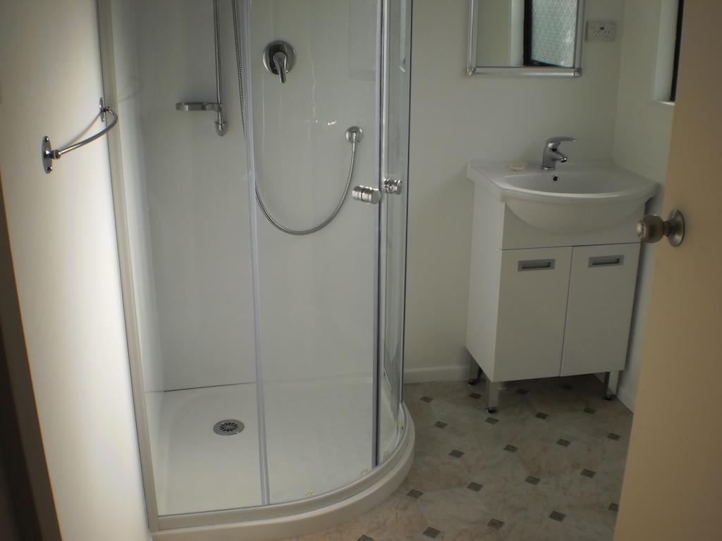 Big Bay Holiday Park Awhitu Quarto foto